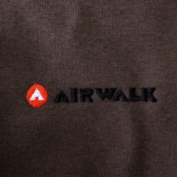 新品 エアウォーク 裏起毛 クルーネック スウェット トレーナー M 茶 【I45970】 AIRWALK ロゴ刺繍 秋冬 メンズ 丸首 プルオーバー_画像7