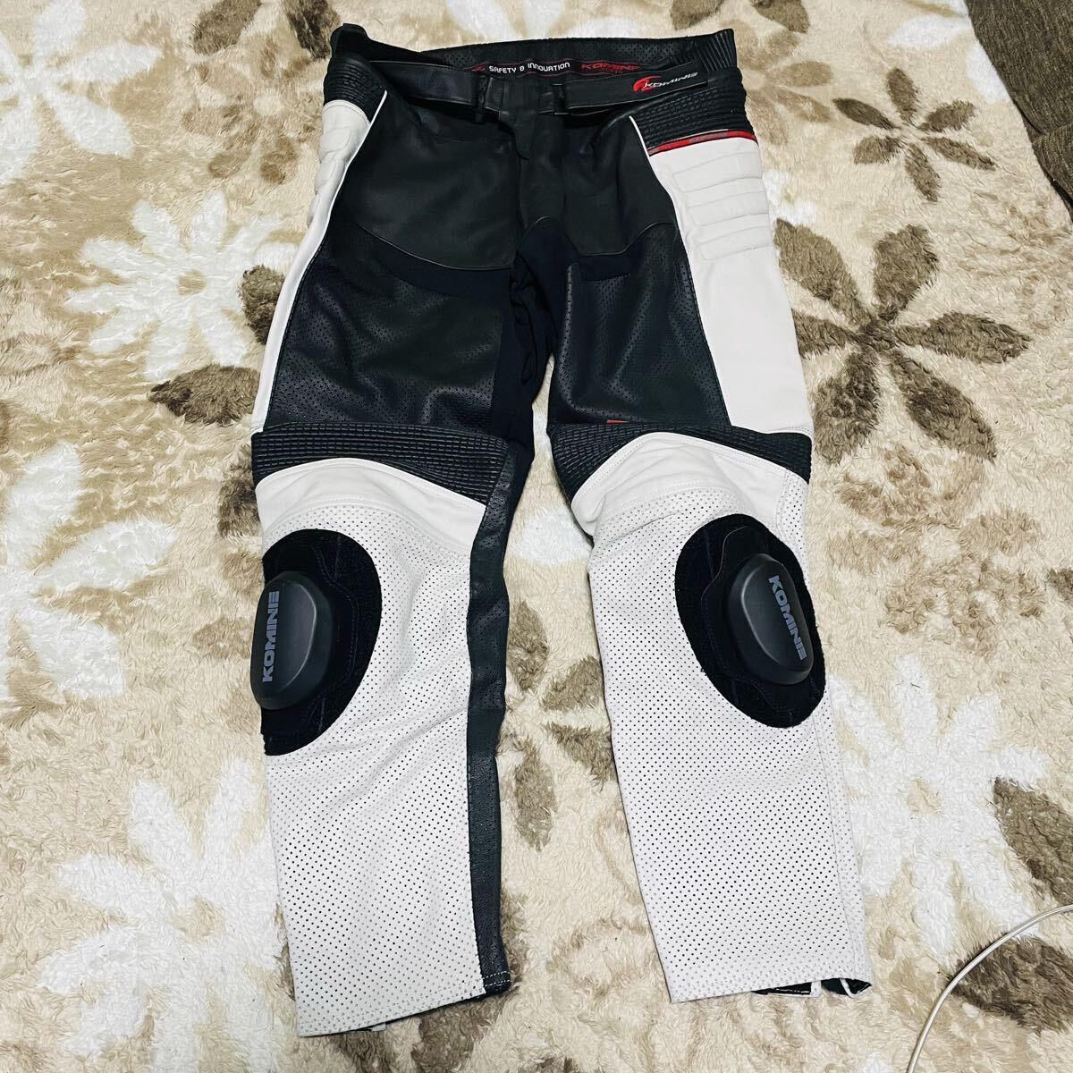 【未使用】コミネ KOMINE PK-780 レザーパンツ サトゥルノ 6XLB_画像1