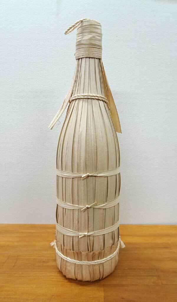 ★ 新品! 泡盛 「どなん」★ 与那国島の花酒 60度 1,800ml 一升 クバ巻 株式会社どなん酒造 未開栓【 詰口 R7.1.22 】_画像3