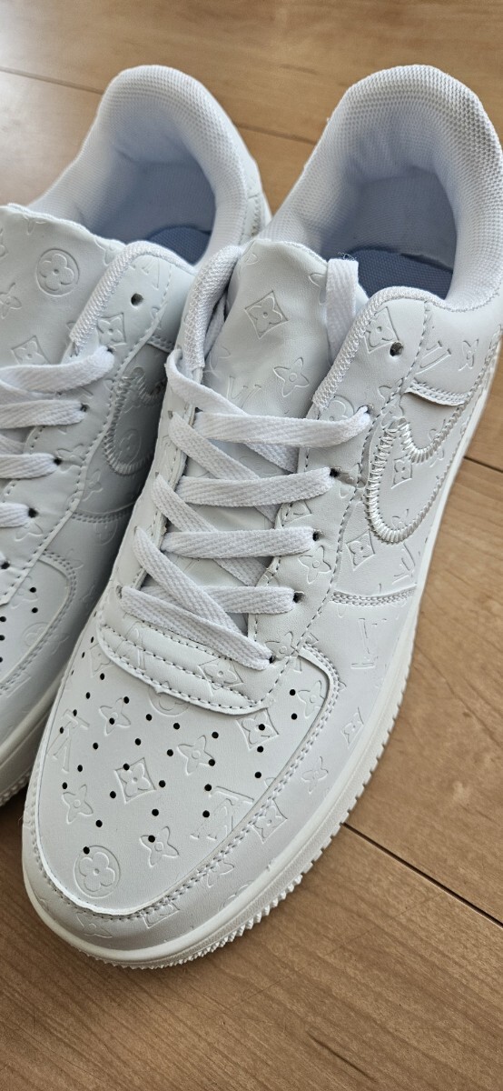 Louis Vuitton сотрудничество ограниченный товар NIKE военно-воздушные силы 1 новый товар Louis Vuitton сотрудничество ограниченный товар NIKE военно-воздушные силы 1 новый товар