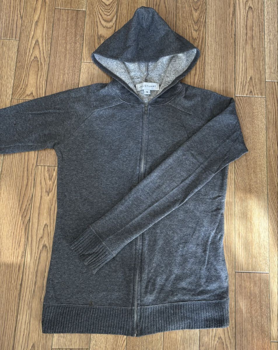 美品☆上質・高級☆パーカー☆ふわふわ☆グレー☆ジルスチュアート ☆XS-S☆_画像1