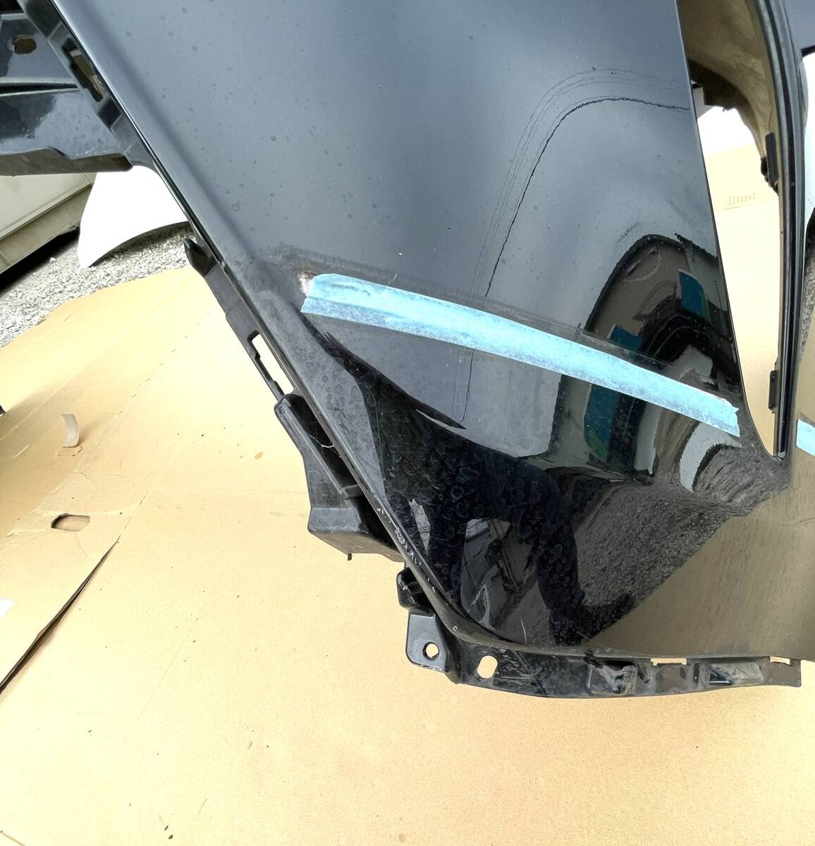 トヨタ・ハリアー MXUA80 MXUA85 80系 純正フロントバンパー_画像3