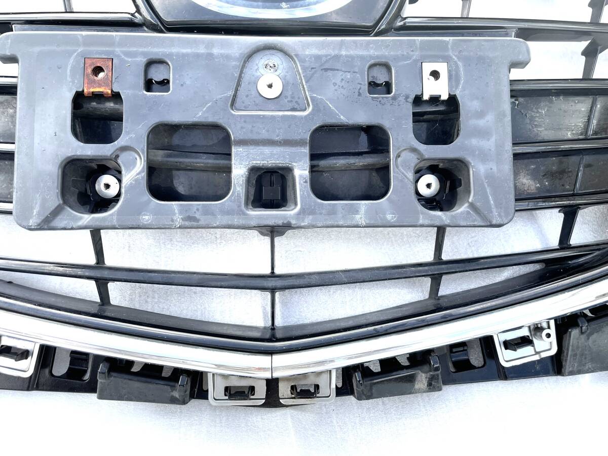 アクセラ BMEFS フロントグリル ラジエータグリル 純正 B45F-50712_画像3