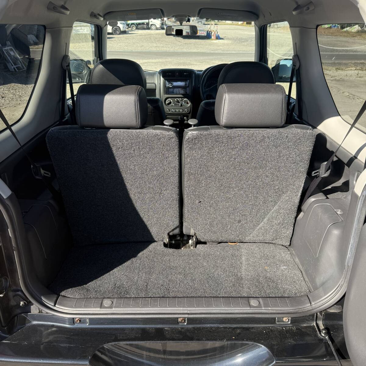 美車！ジムニー クロスアドベンチャーXC 車検満タン9年11月まで 事故・修復歴なし 切替4WD 5速MT マニュアル 16インチ社外アルミ 軽自動車_画像7