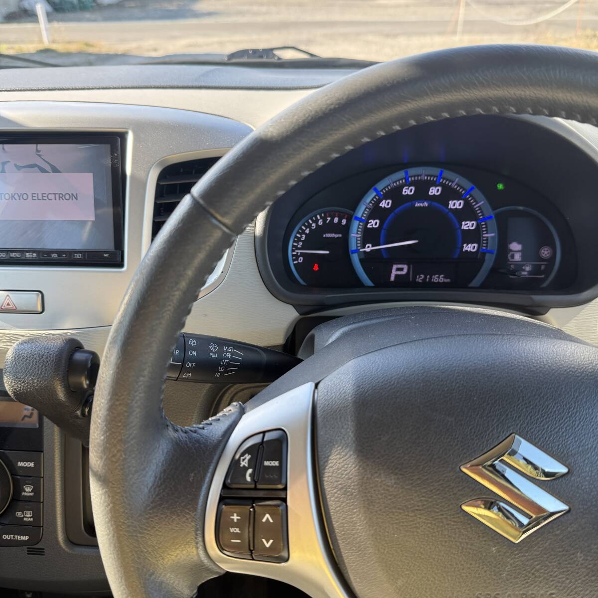 美車!ワゴンR FZ 4WD 車検満タン9年11月まで S-エネチャージ ハイブリッド車 地デジナビ 衝突防止 シートヒーター 寒冷地仕様 軽自動車_画像8