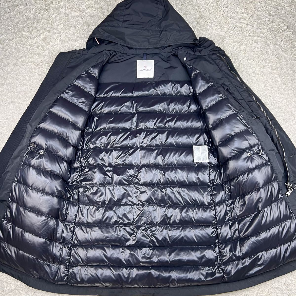 二度と出会えない本物XL!!! モンクレール【二度と出会えない1品】MONCLER ダウンジャケット 3 超極暖◎ パーカー 肉厚ダウン◎ コート 秋冬_画像2
