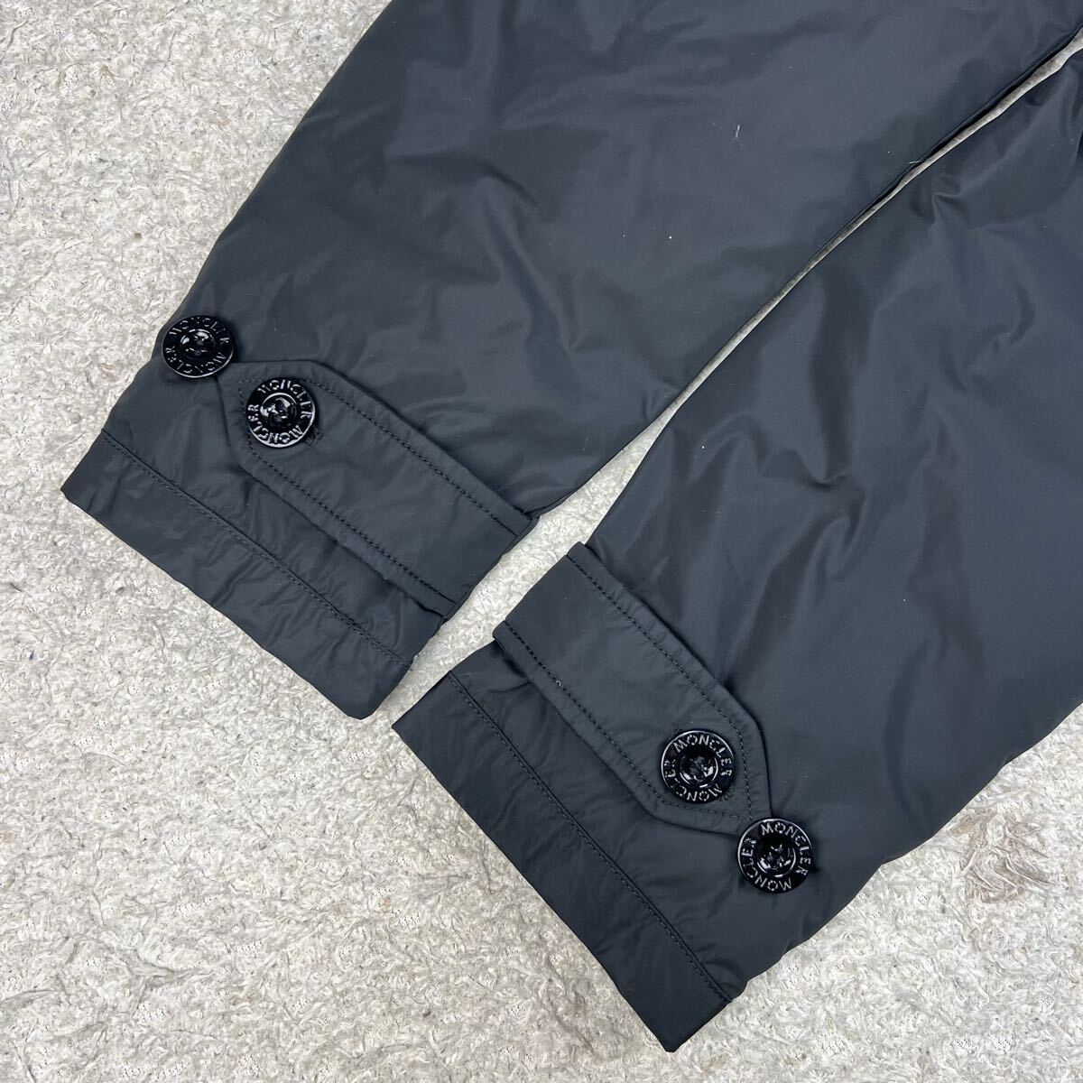 二度と出会えない本物XL!!! モンクレール【二度と出会えない1品】MONCLER ダウンジャケット 3 超極暖◎ パーカー 肉厚ダウン◎ コート 秋冬_画像6