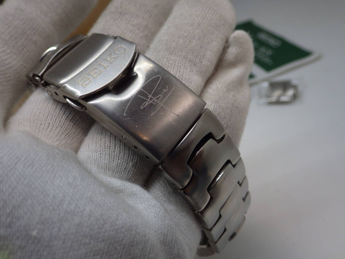 希少 世界限定700本 ピピン SBCW025 チタン 黒文字盤 キャパシタ交換済 付属品あり 5M45 定価17万 ワンピースケース_画像6