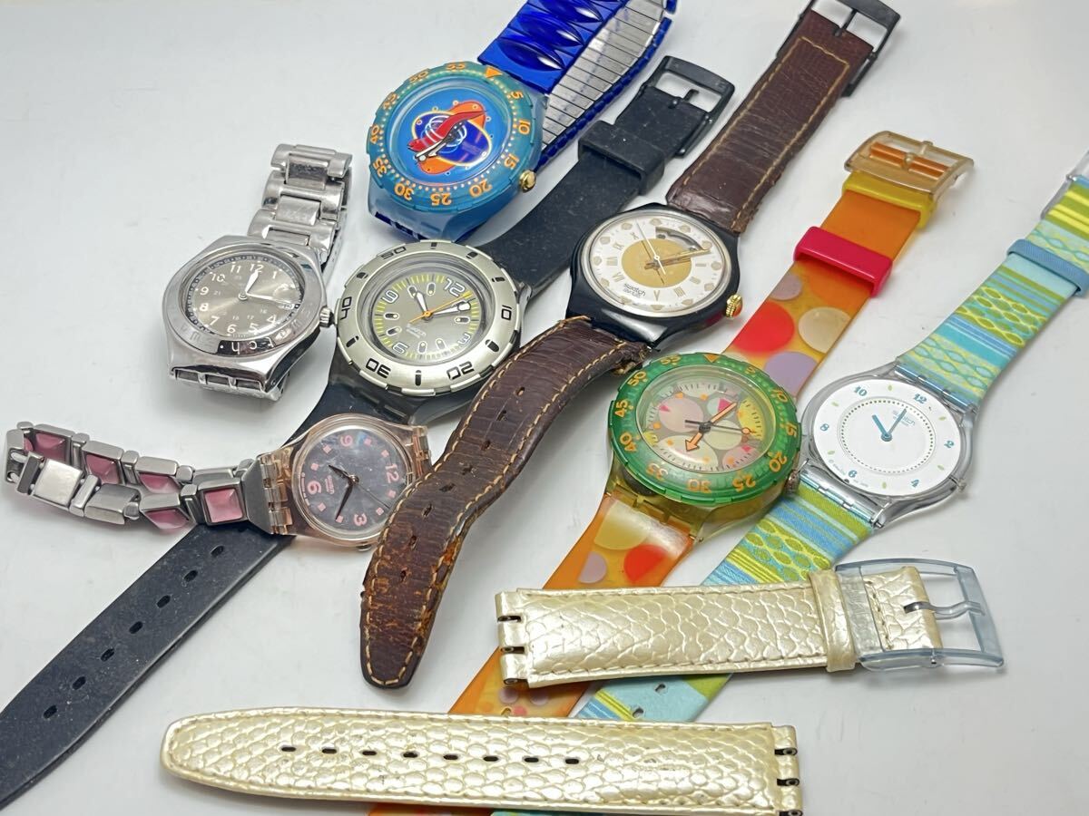 必読商品説明 廃業時計店より SWATCH スオッチ スゥオッチ ジャンクまとめて 再生、部品取りに 自動巻は動いてます。_画像1