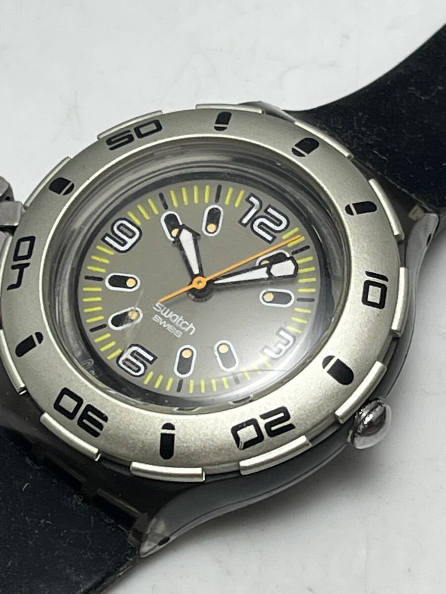 必読商品説明 廃業時計店より SWATCH スオッチ スゥオッチ ジャンクまとめて 再生、部品取りに 自動巻は動いてます。_画像6