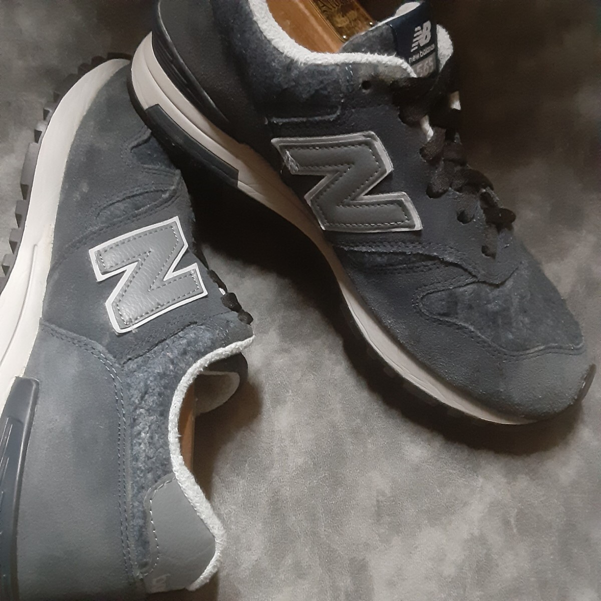 最値!名作ミッドナイトネイビー!希少ヘビーフェルトファブリック!ニューバランス ML565高級スニーカー!アーカイブデザイン!紺灰色白 25.5cm_画像4