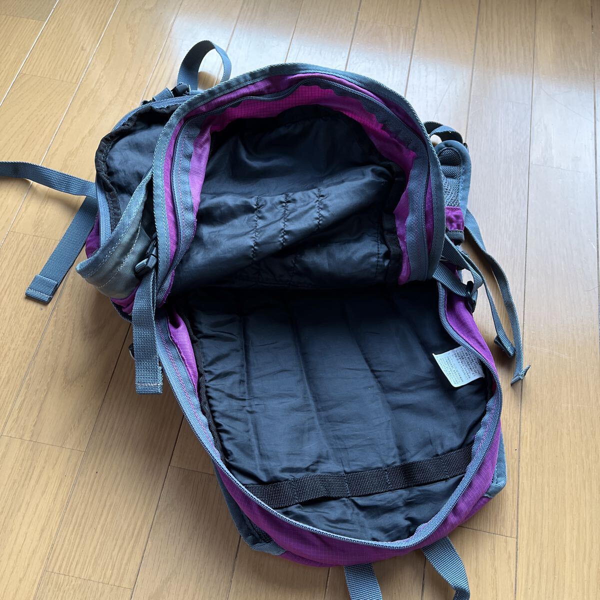 Coleman コールマン リュック　パープル　通勤　通学 アウトドア　キャンプ 登山　リュックサック_画像4