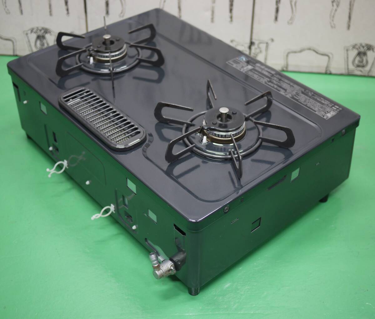 極美品 パロマ ガステーブル IC-S37BM-L 都市ガス 水無し片面焼き 56cm 左強火 2口 ガスコンロ_画像9