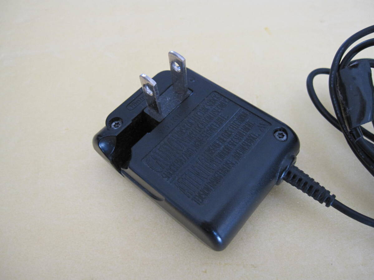 Nintendo /ニンテンドー 初代DS ゲームボーイアドバンスSP ACアダプター 充電器 NTR-002(JPN/USA)_画像2