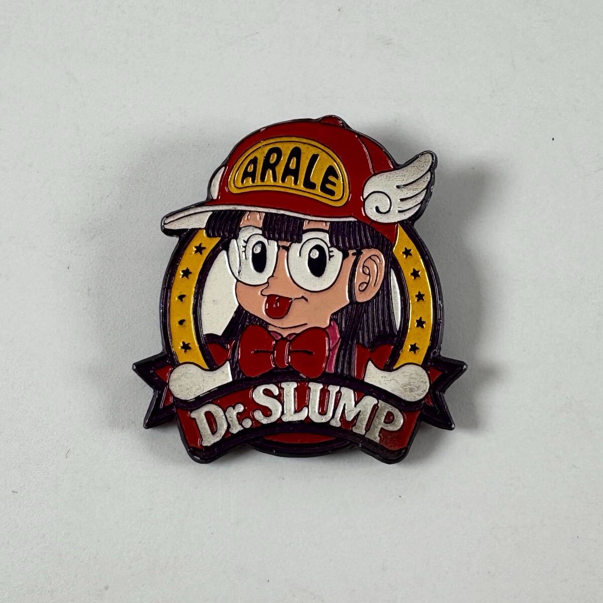 当時物 昭和レトロ アラレちゃん 鳥山明 バッジ Dr.スランプアラレちゃん _画像2