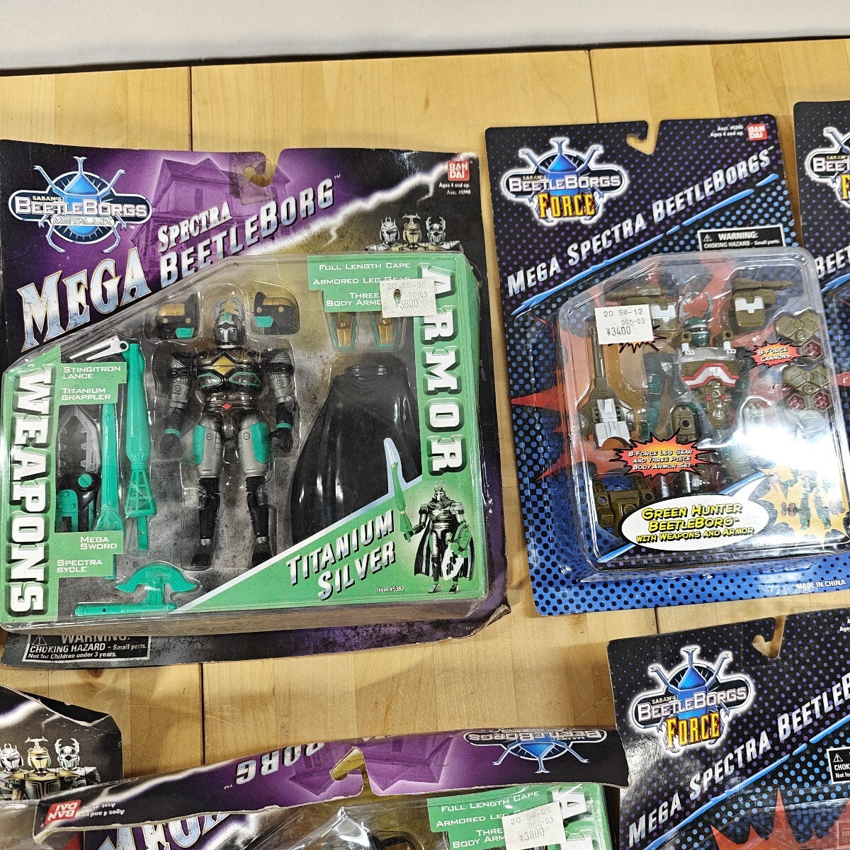 11Y112 нераспечатанный иностранная версия Bandai beetle borgs Force Juukou B-Fighter жук-носорог 