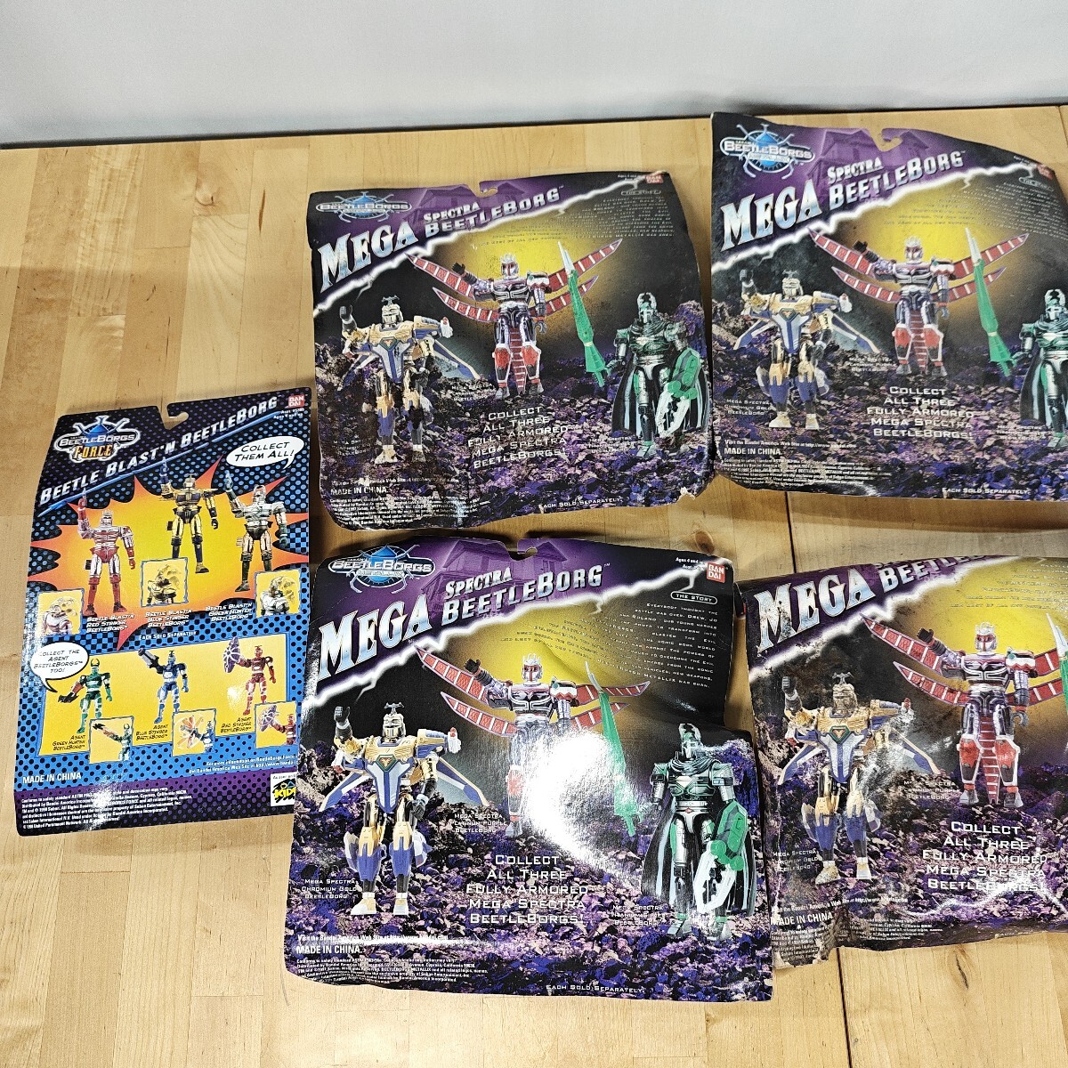 11Y112 нераспечатанный иностранная версия Bandai beetle borgs Force Juukou B-Fighter жук-носорог 