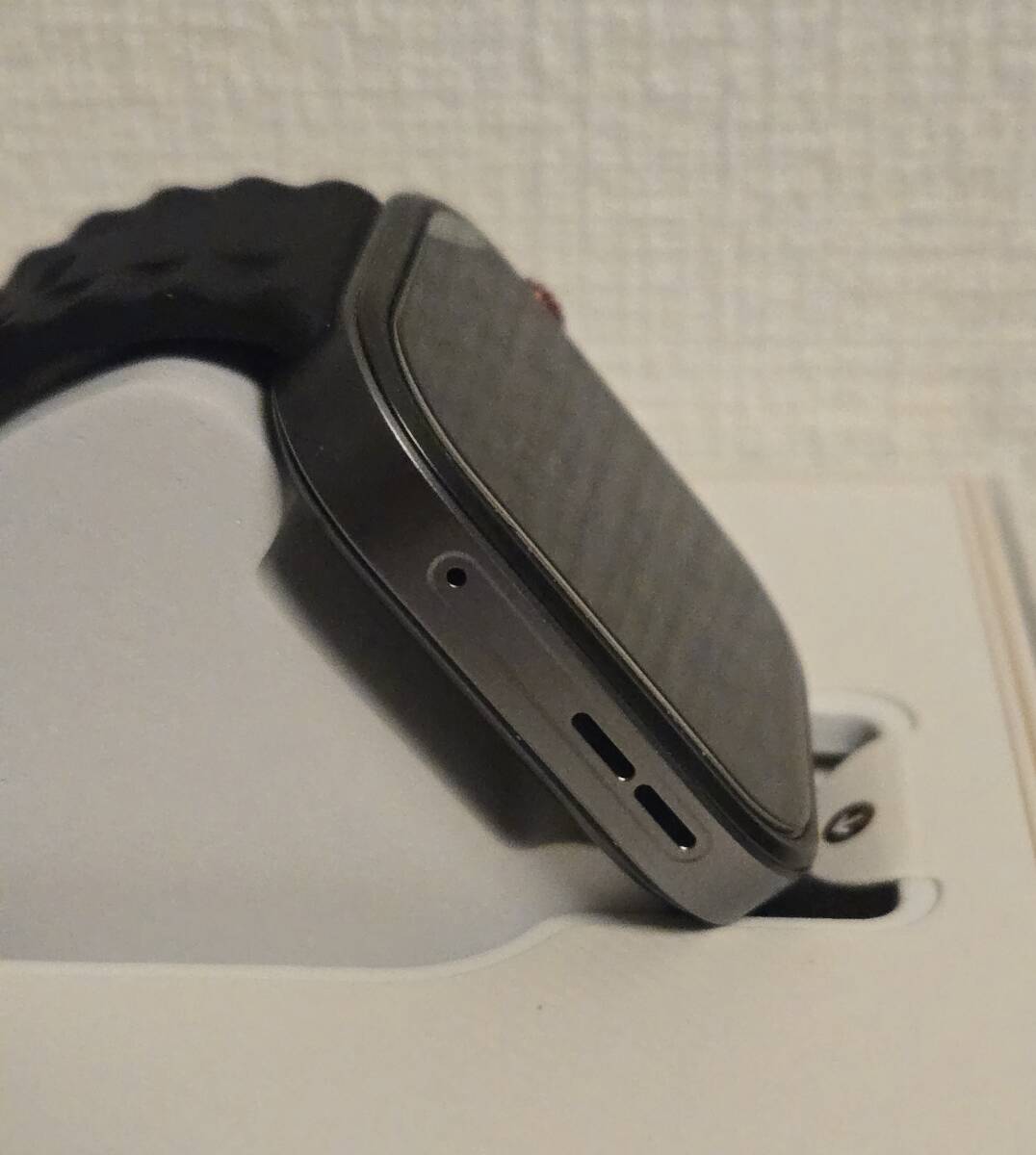 【美品】HUAWEI WATCH FIT 4 Pro【黒、純正バンド未使用、おまけ付き】_画像5