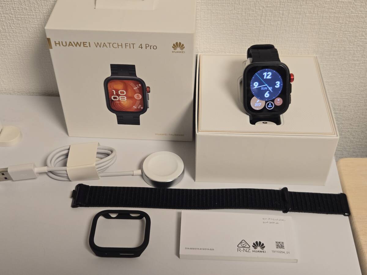 【美品】HUAWEI WATCH FIT 4 Pro【黒、純正バンド未使用、おまけ付き】_画像1
