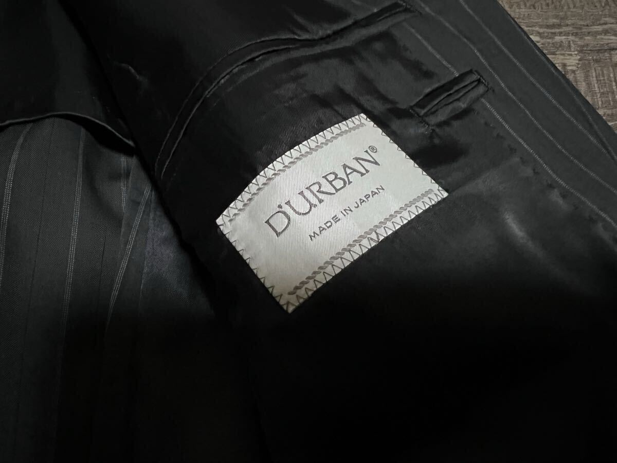 極美品 ダーバン グレー ストライプ スーツ 2ボタン 春夏用 背抜き A6 Size L相当 ビジネス シングル _画像4