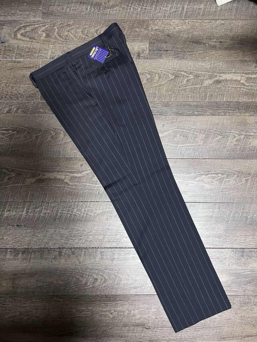 極美品 ダーバン グレー ストライプ スーツ 2ボタン 春夏用 背抜き A6 Size L相当 ビジネス シングル _画像6