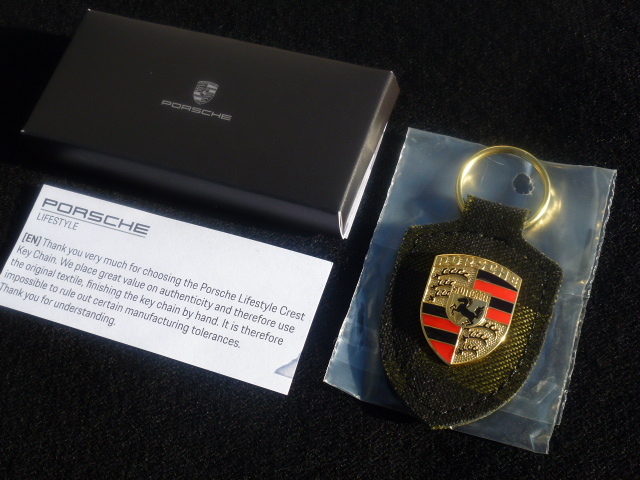 【新品！純正！】ポルシェ チェック柄 キーホルダー カイエン マカン ボクスター 911 カブリオレ 718 ケイマン スパイダー パナメーラ_画像4