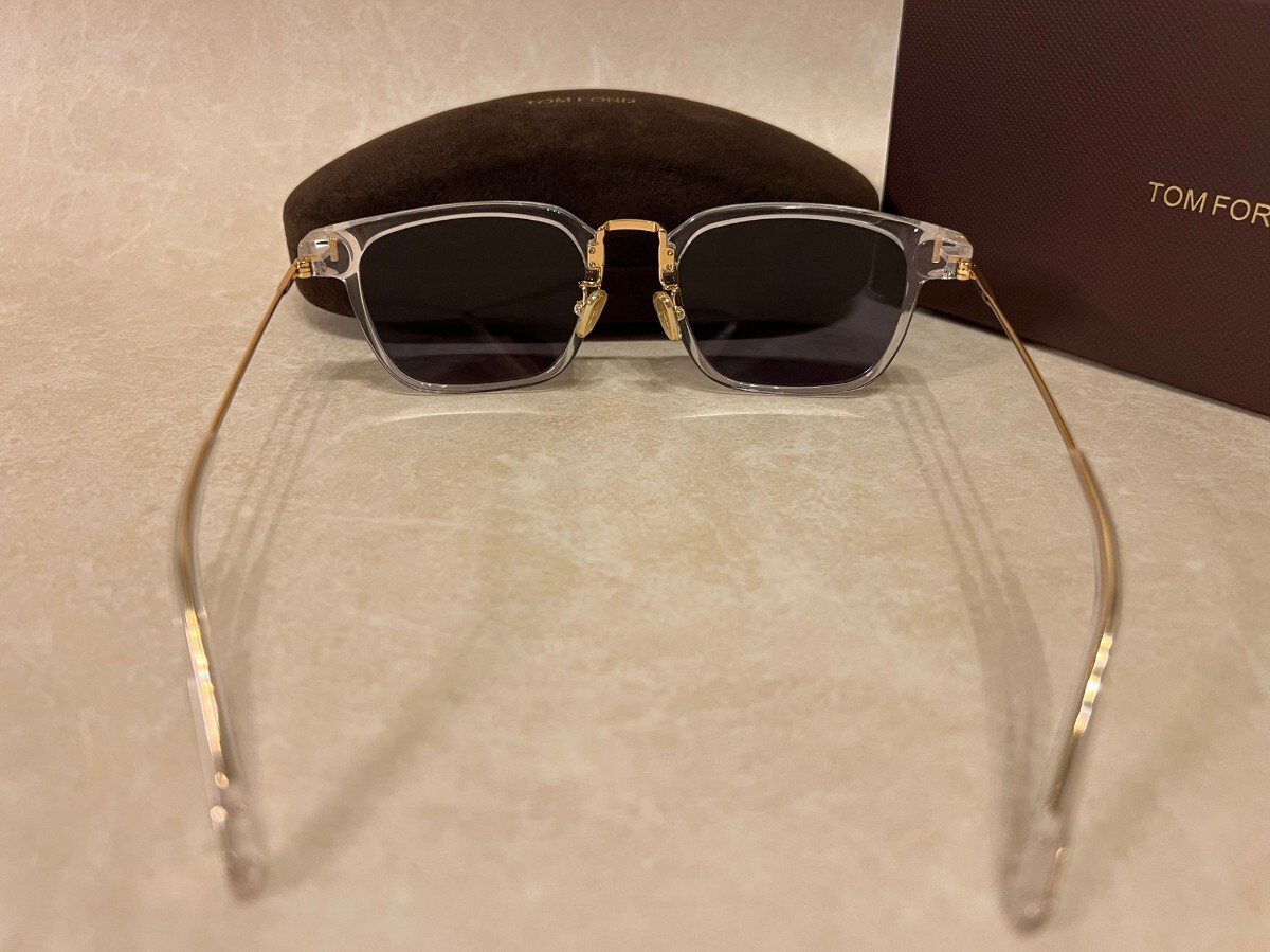 トムフォード　TOM FORD サングラス　　アイウェア　クリアフレーム_画像4