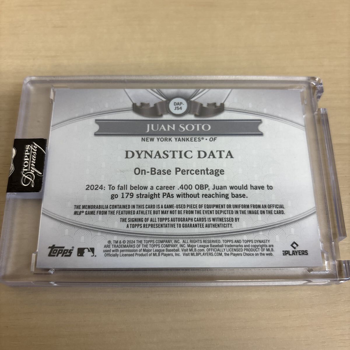 2024 TOPPS DYNASY 直書き パッチAUTO 5/10 JUAN SOTO YANKEES_画像2