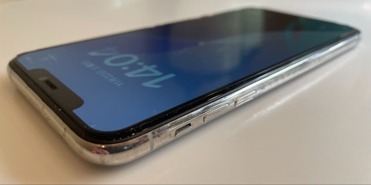 【送料無料】iPhone11 Pro Max 256GB　SIMフリー　シルバー（中古品）_画像6