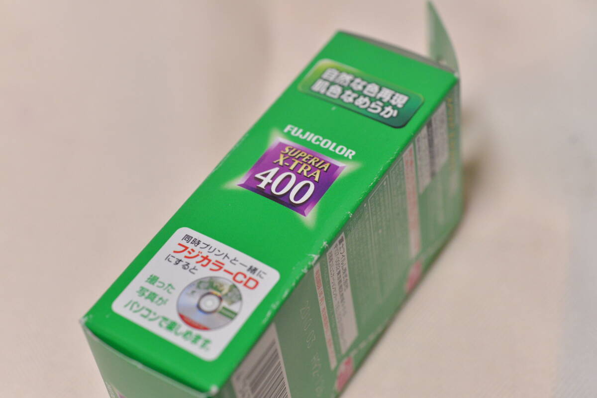 FUJICOLOR フジカラー SUPERIA X-TRA 400 カラーネガフィルム 24枚撮り 3本パック_画像2