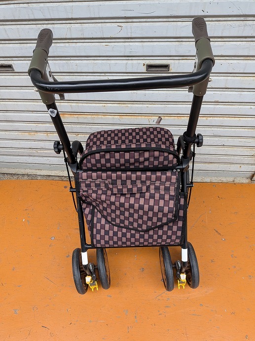  бесплатная доставка ( часть регион за исключением ) остров завод коляска для пожилых ходунки симфония EVO km-25-1119-02