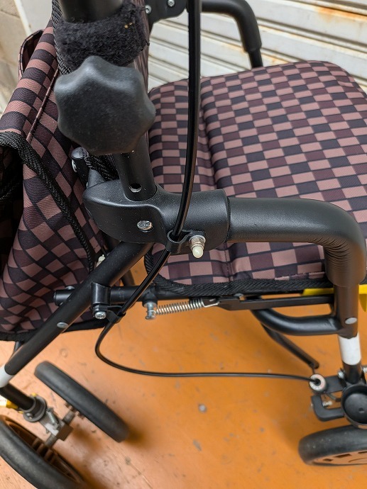  бесплатная доставка ( часть регион за исключением ) остров завод коляска для пожилых ходунки симфония EVO km-25-1119-02