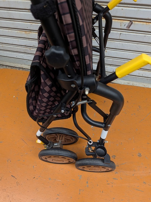  бесплатная доставка ( часть регион за исключением ) остров завод коляска для пожилых ходунки симфония EVO km-25-1119-02