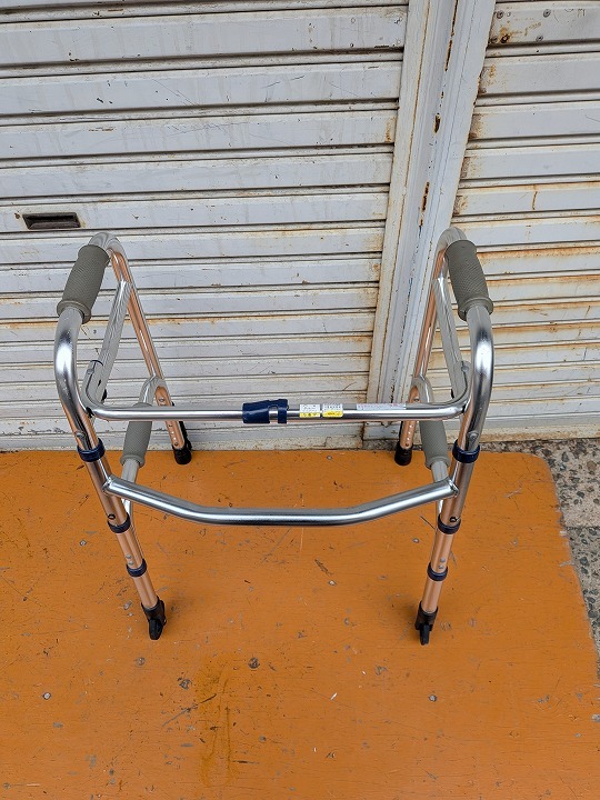  бесплатная доставка ( часть регион за исключением ) ходунки безопасность arm M модель War машина KM-25-1031-01