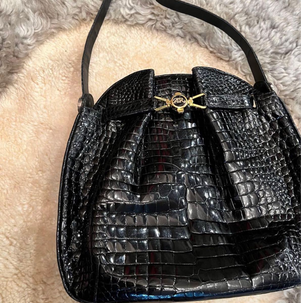 AR アルフレッドロー　IRV認定クロコダイル ショルダーバッグ 軽量 ドイツ製_画像3