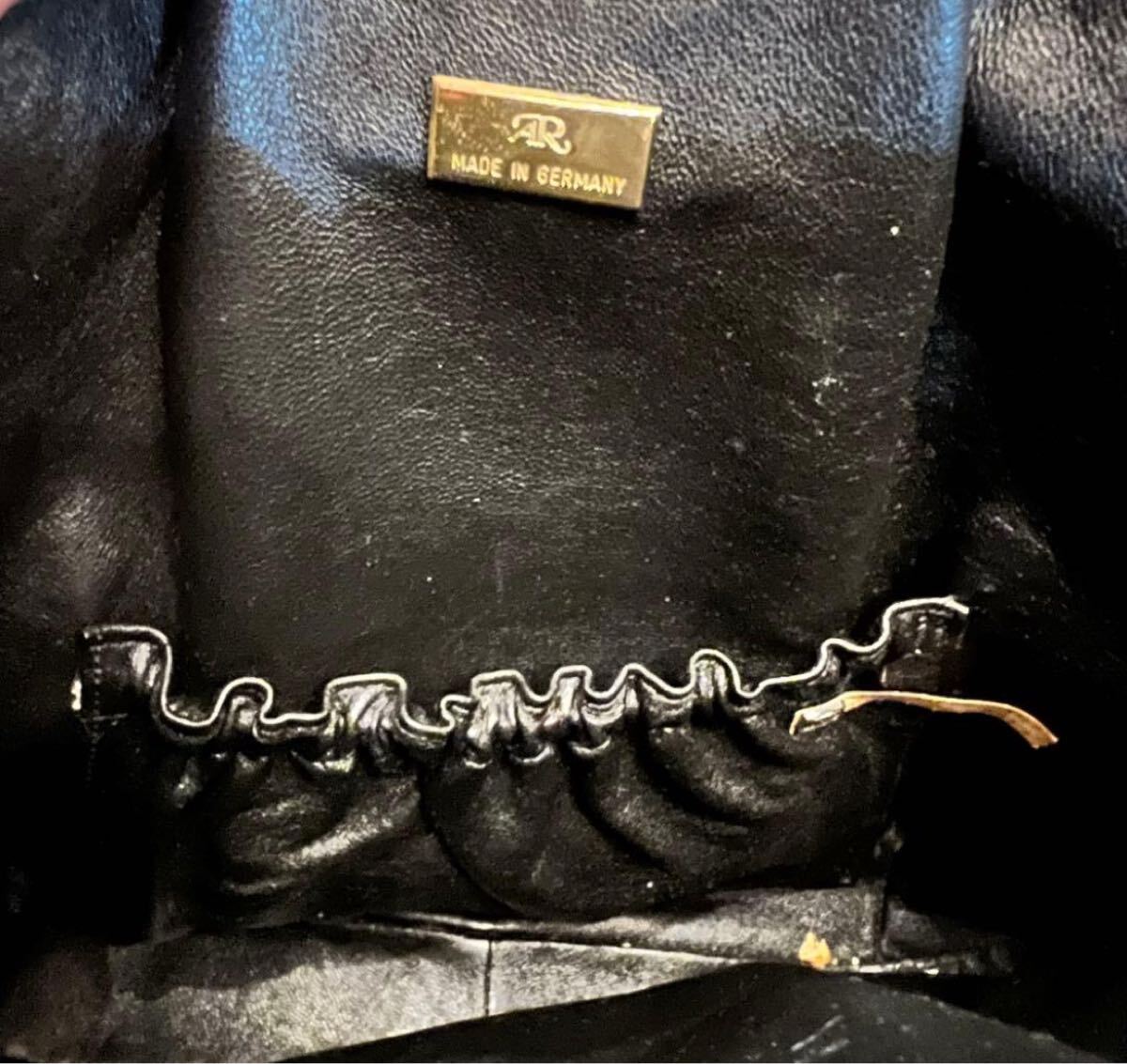 AR アルフレッドロー　IRV認定クロコダイル ショルダーバッグ 軽量 ドイツ製_画像8