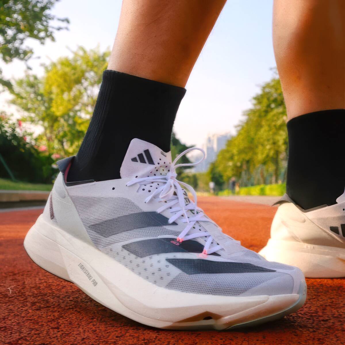 【美品／完売カラー・定価26,400円】Adidas/ Adizero Adios Pro 3/ 27.0 cm/ クリスタル・ホワイト/ アディダス アディオス プロ_画像9