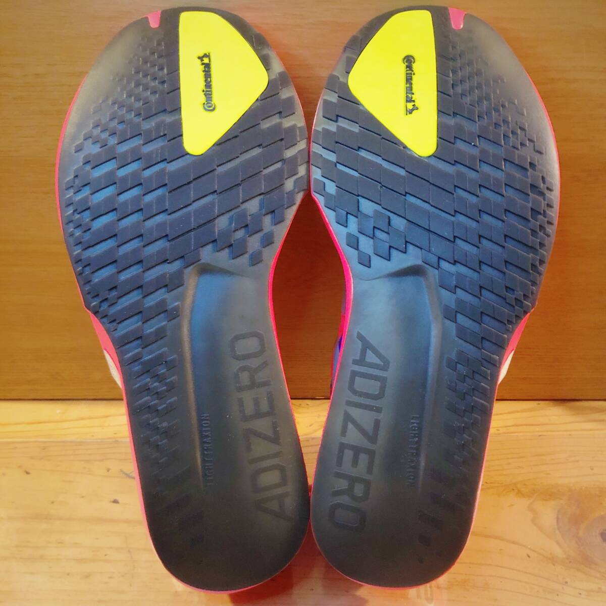 【美品／完売カラー】Adidas/ Adizero Japan 9/ 27.0 cm/ TOKYO RACE PACK/ アディダス アディゼロ ジャパン アディオス_画像5