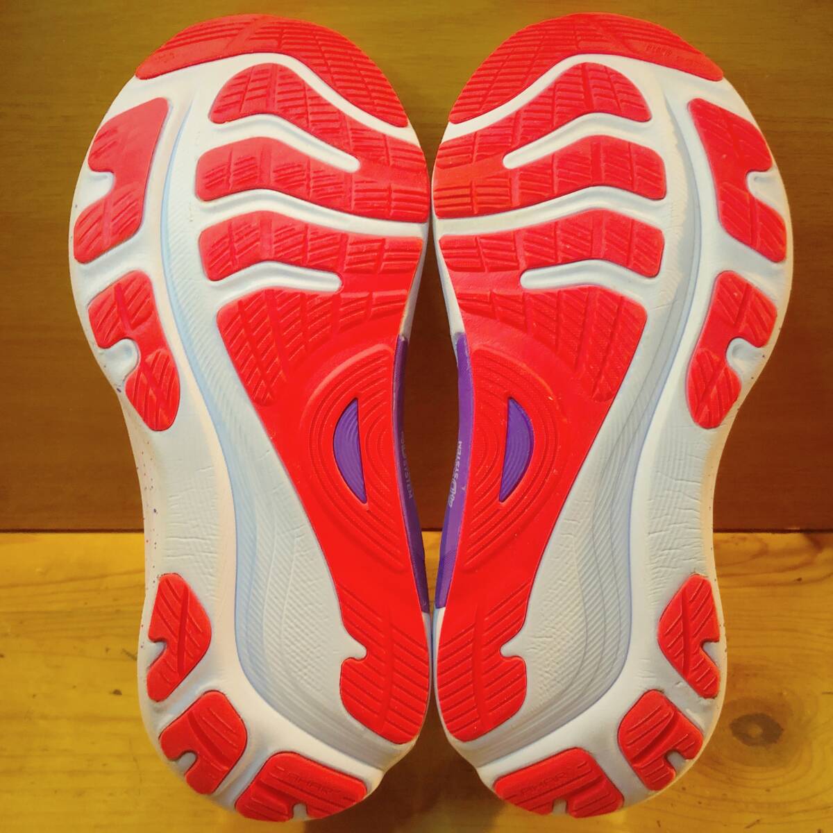 【美品／完売モデル・定価23,100円】Asics/ Gel Kayano 32/ 27.0 cm/ TOKYO Collection/ アシックス カヤノ 32 東京世界陸上記念 限定_画像5