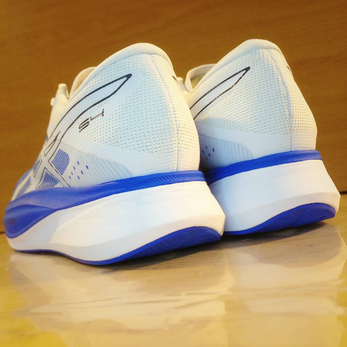 【新品未使用／完売モデル】 Asics/ S4/ 27.0 cm/ ブルー・ホワイト/ アシックス エスフォー metaspeed sky edge paris tokyoの練習用にも_画像3