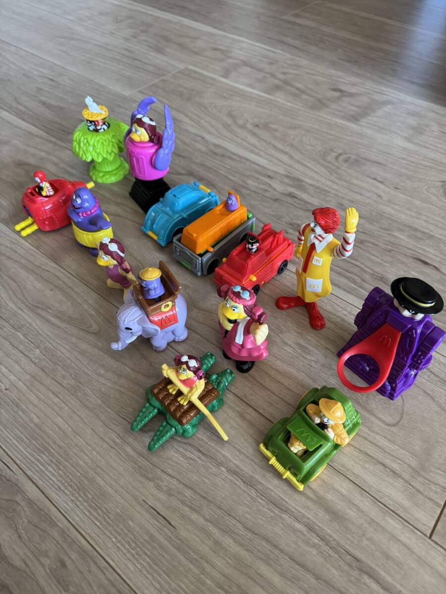 マック ハッピーセット　ほぼ30年前のおもちゃ14点セット_画像2