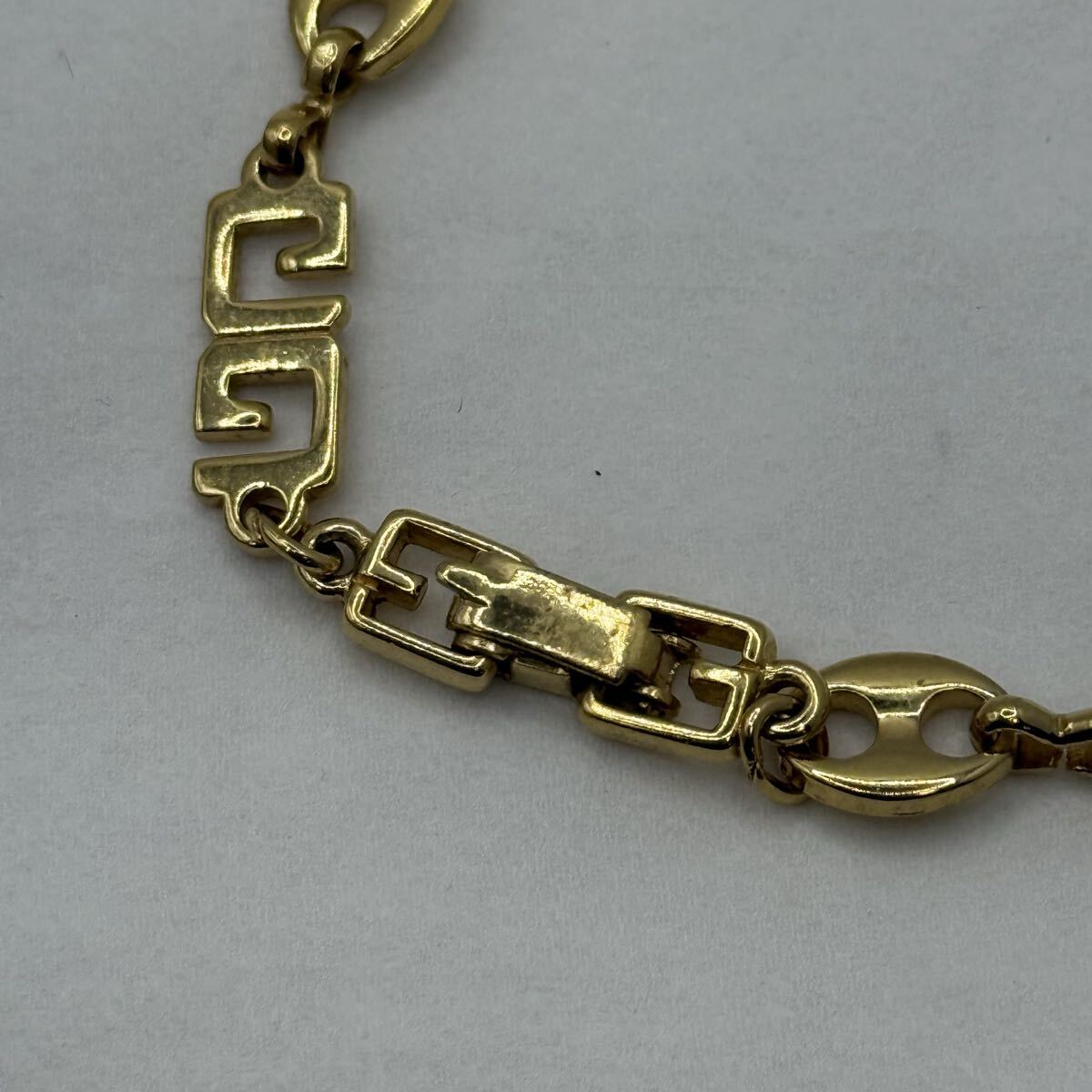G11【1円〜スタート！説明必読 直接引取無】 GIVENCHY ジバンシィ ブレスレット ゴールドカラー アクセサリー ジバンシー ヴィンテージ _画像2