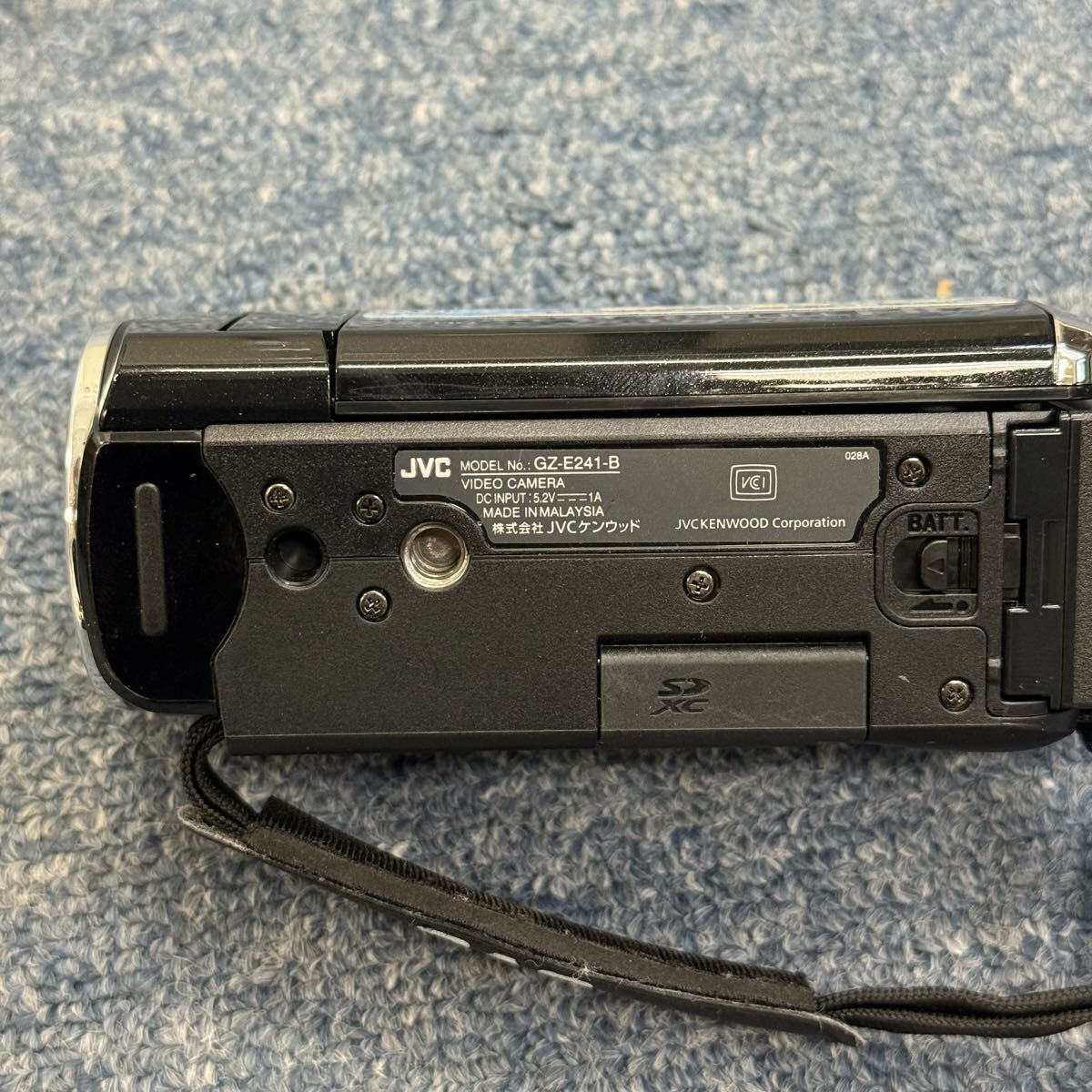 H11【1円〜スタート！通電確認済！説明必読 直接引取無】ビデオカメラ JVC KENWOOD Everio GZ-E241-B バッテリー付き 箱付き_画像5