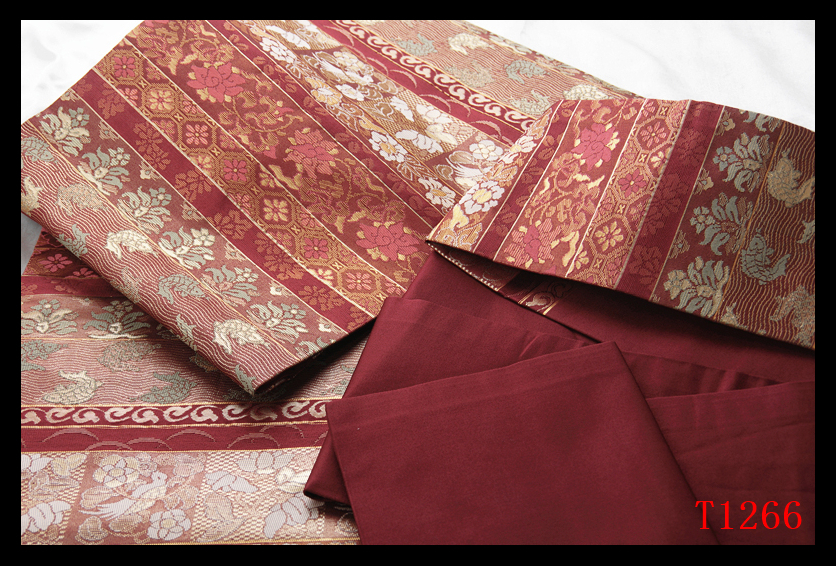 蔵【T1266】厳選逸品　横段名物裂紋　蘇芳色地　気品豊かに　正絹純金糸高級美術名古屋帯　◇検簪着物袋帯和装小物帯締め_画像4