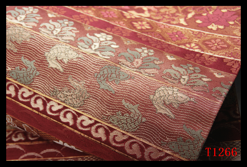 蔵【T1266】厳選逸品　横段名物裂紋　蘇芳色地　気品豊かに　正絹純金糸高級美術名古屋帯　◇検簪着物袋帯和装小物帯締め_画像5