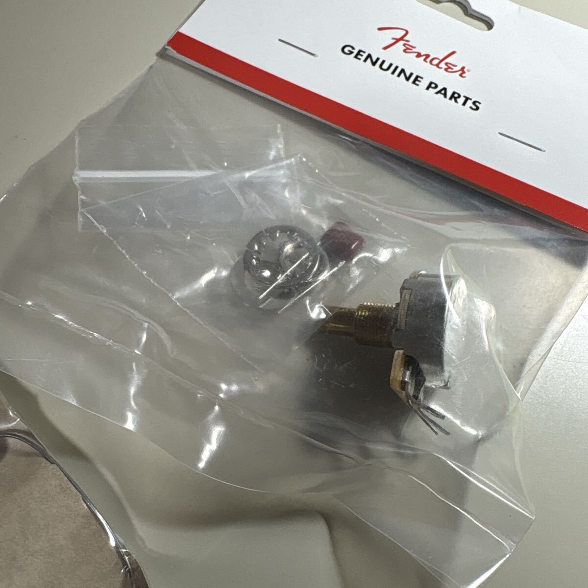 ＤiMarzio ディマジオ ベース用ピックアップ DP122 クリーム　プレベ　ピックアップ_画像2