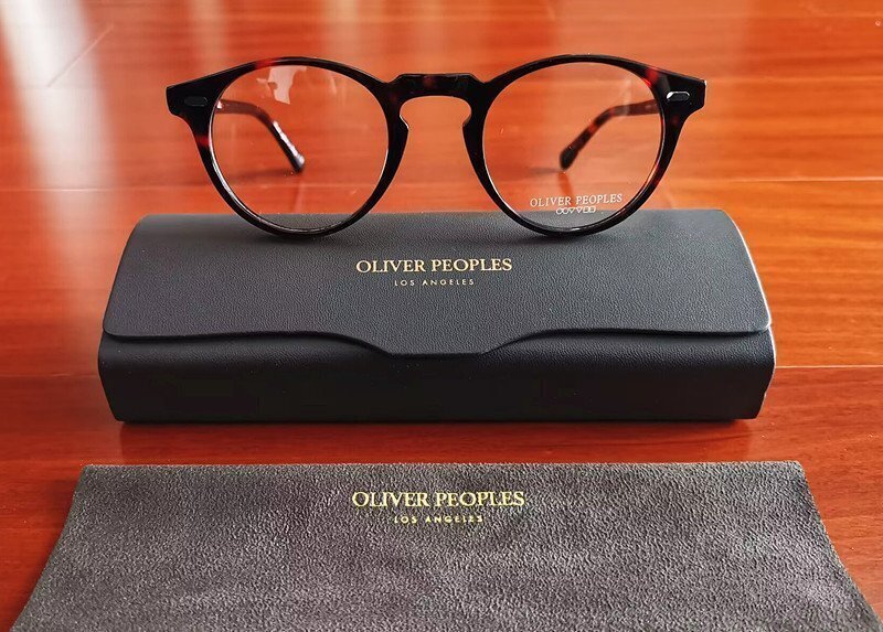 最高級*イタリア製★「OLIVER PEOPLES/オリバーピープルズ」伝説の大人気作・OV5186・ボストン・メガネフレーム/鼈甲/眼鏡_画像1