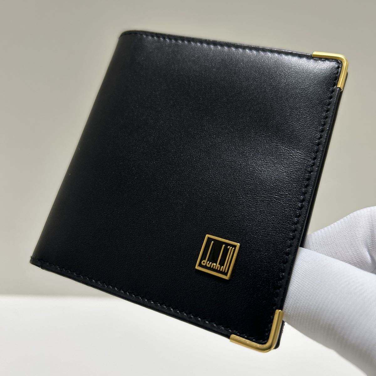 ☆美品☆ ◆dunhill ダンヒル　Wホック 折り財布　ブラック◆　本革　コンパクト　小銭入れ有　ロゴ金具　イタリア製 【送料無料】1112_画像3