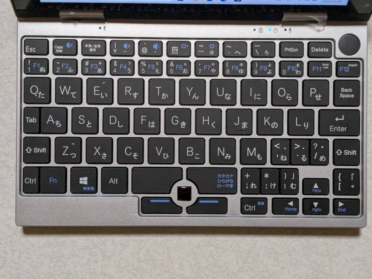 ジャンク　ミニノートパソコン　ドン・キホーテ　NANOTE NEXT UMPC-03-SR[SILVER]_画像2