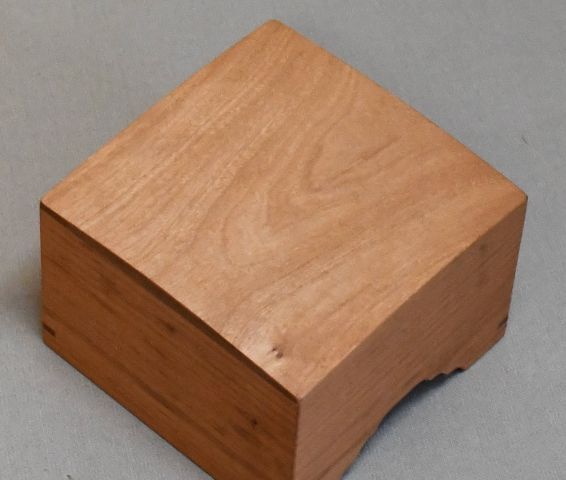 山桜（本桜）材の駒箱　四隅落し　新品 化粧箱付き_画像7